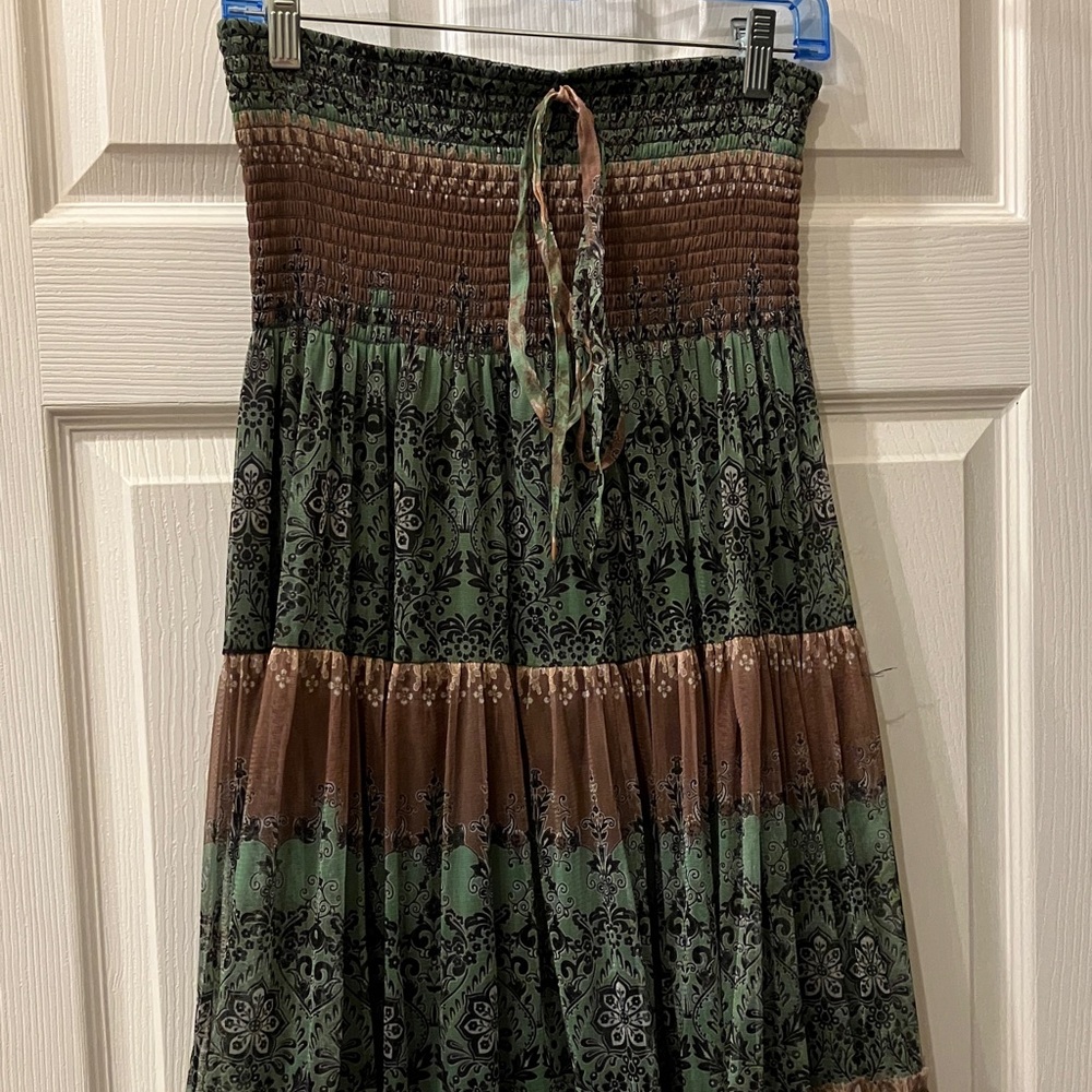Lapis Green and Brown Floral Tiered Maxi Skirt - Picture 2 of 7